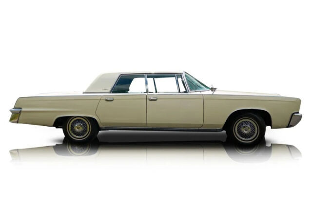 1965 Chrysler Imperial Sedan - photo 3