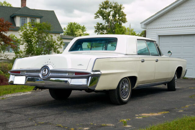 1965 Chrysler Imperial Sedan - photo 9