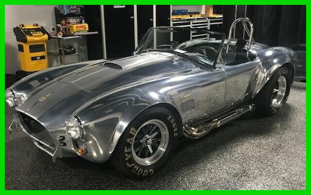 1965 Shelby Cobra 427 40th Anniversary Convertible 8-Cyl 5-Spd Manual 99 Orig Mi 1965 Shelby Cobra 427 Original 50th Anniversary Edition 99 Miles