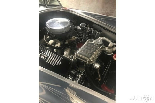 1965 Shelby Cobra 427 Original 50th Anniversary Edition 99 Miles - photo 4
