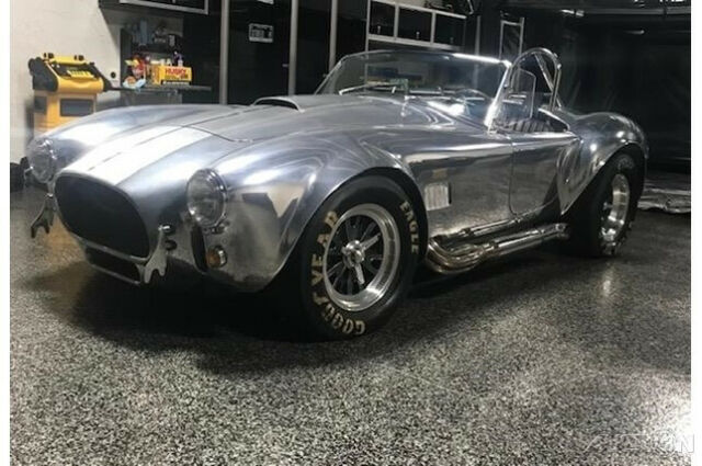 1965 Shelby Cobra 427 Original 50th Anniversary Edition 99 Miles - photo 6