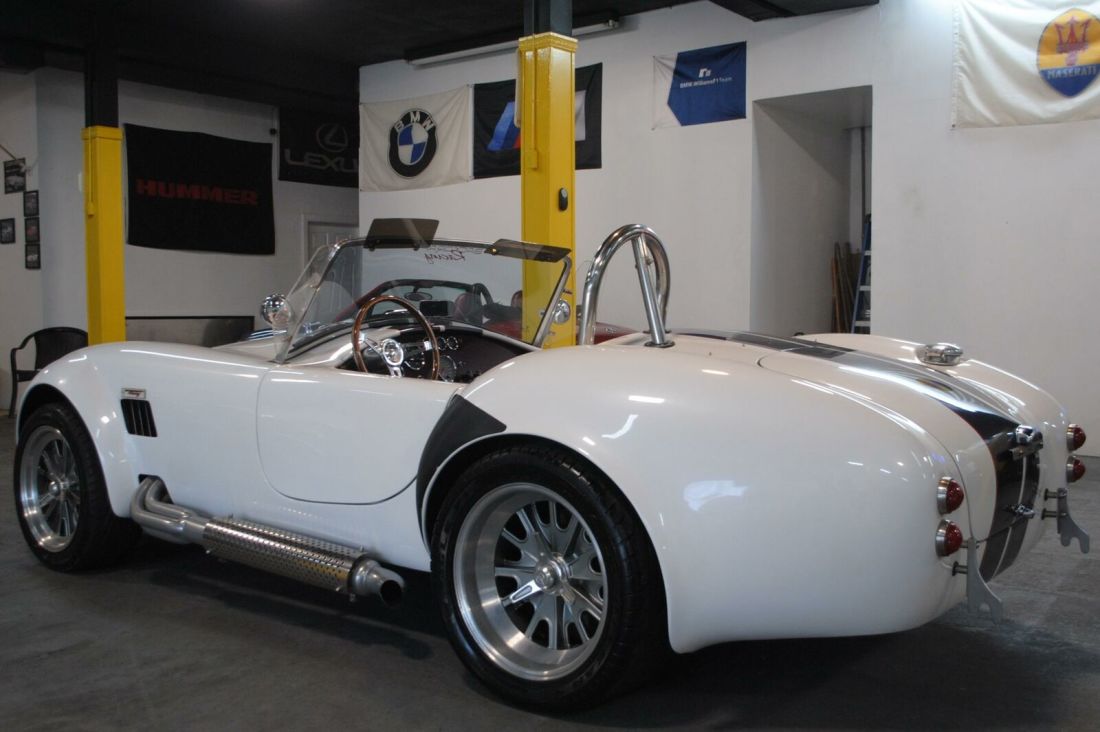 1965 Shelby Cobra Replica Roadster - photo 8