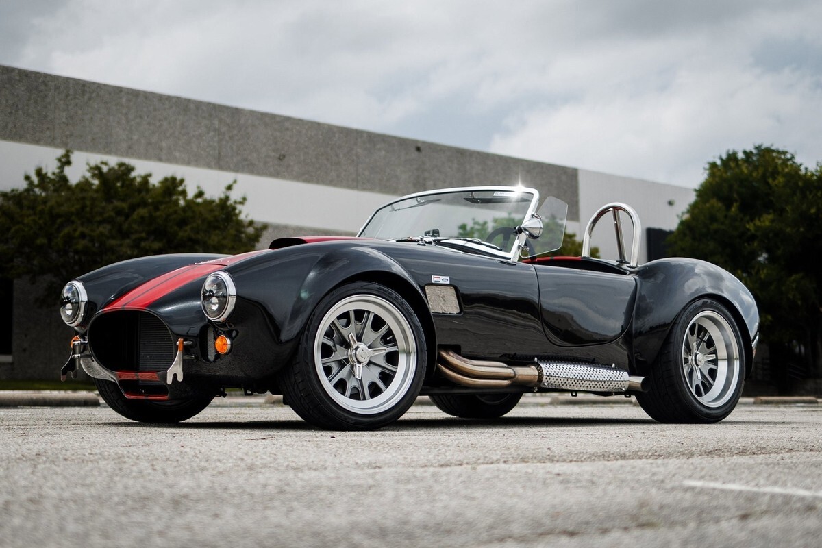 1965 Shelby Cobra Backdraft Iconic 427 RT4 Custom - photo 7