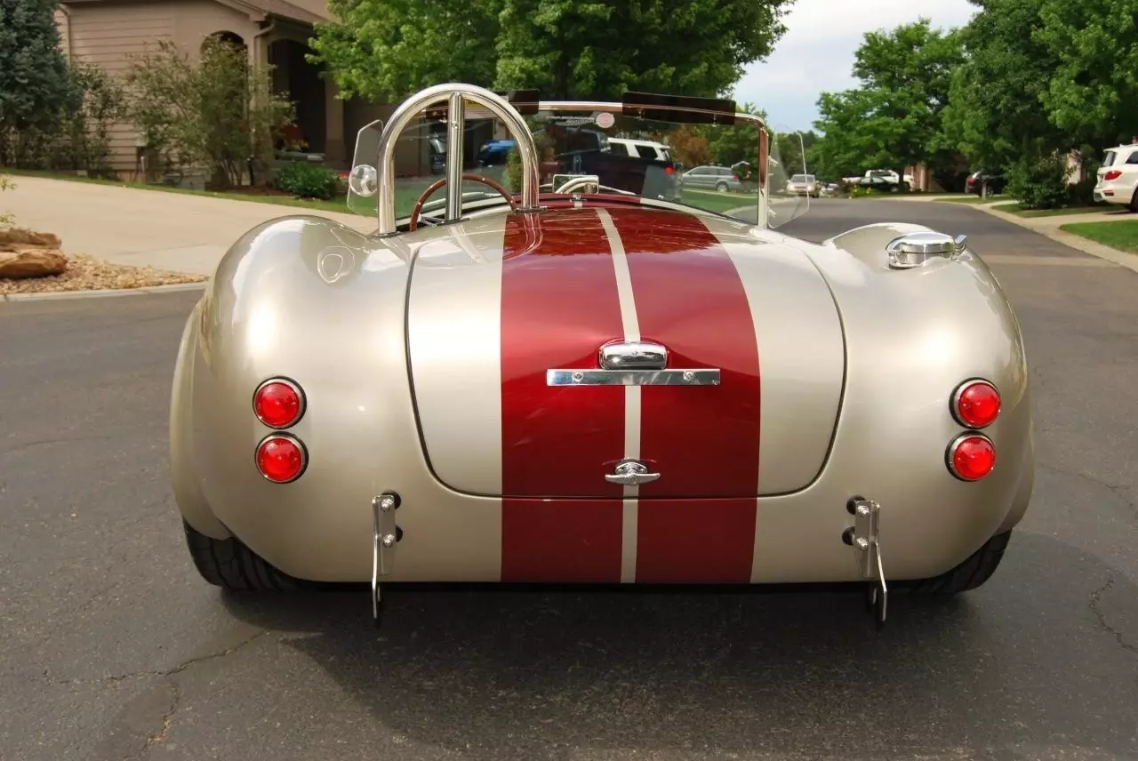 1965 Shelby Cobra Backdraft Racing RT4 - Stunning Color Combo! - photo 10