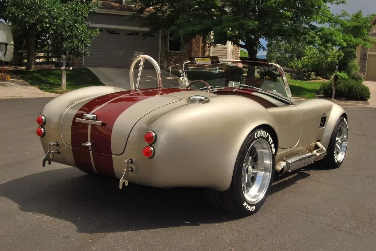 1965 Shelby Cobra Backdraft Racing RT4 - Stunning Color Combo! - photo 13