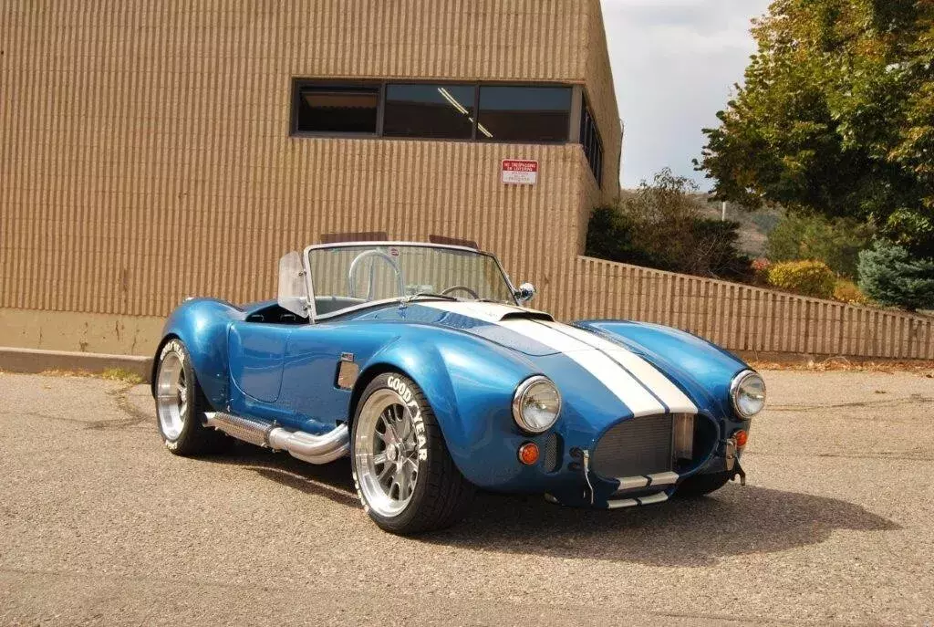 1965 Shelby Cobra Backdraft Racing RT4 Replica BRAND NEW! 189 Miles 427 5 speed 1965 Shelby Cobra Backdraft Racing RT4 Replica