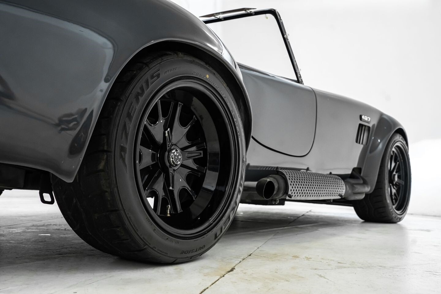 1965 Shelby Cobra Backdraft RT3 Highly Spec'd with 427 Engine - photo 13