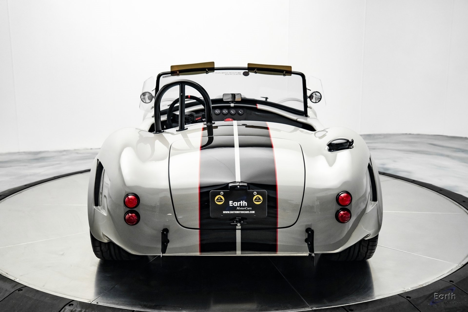 1965 Shelby Cobra Backdraft RT4 Black Edition 5.0 Coyote - photo 12