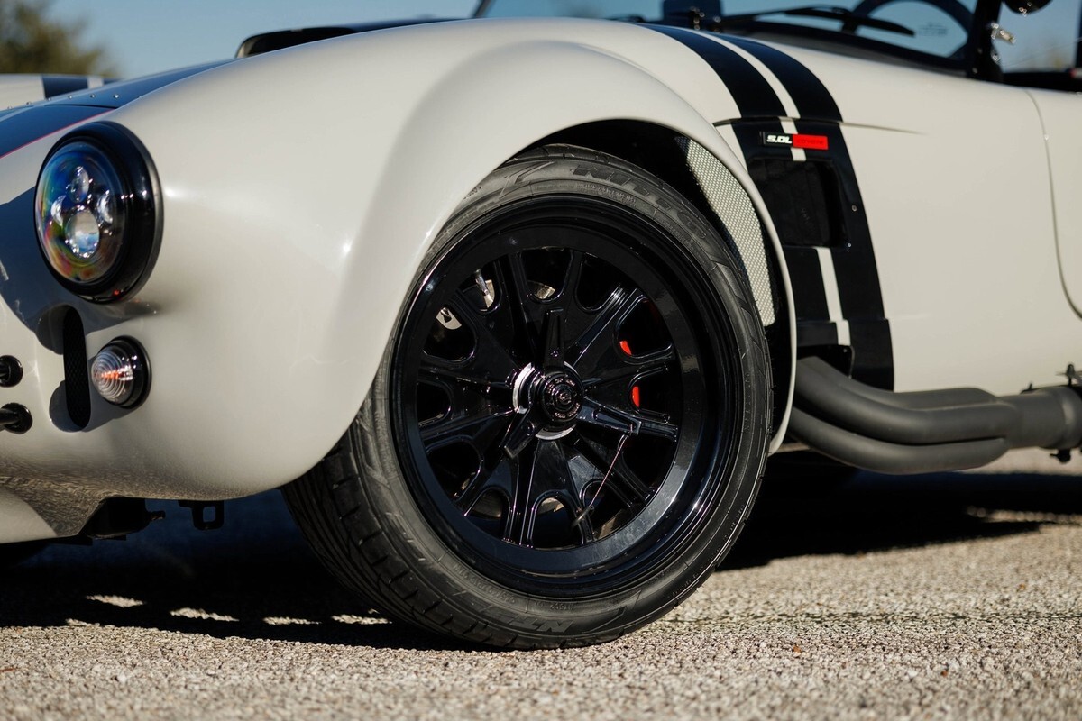 1965 Shelby Cobra Backdraft RT4 Coyote Gen 4 - photo 6