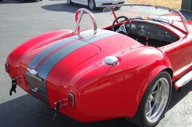 1965 Shelby Cobra Replica Superformance 427SR MK III - photo 4