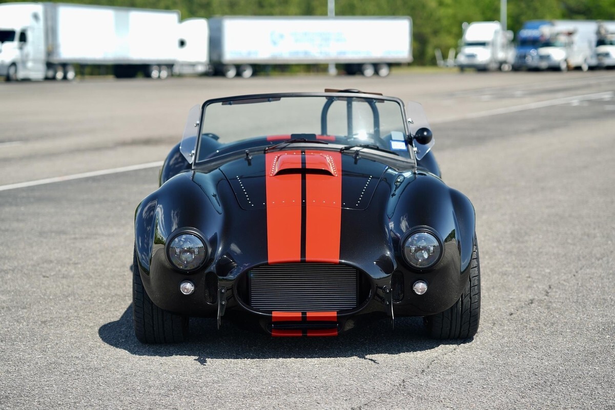1965 Shelby Cobra Replica RT4B - photo 4