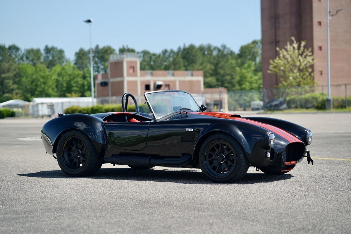 1965 Shelby Cobra Replica RT4B - photo 9