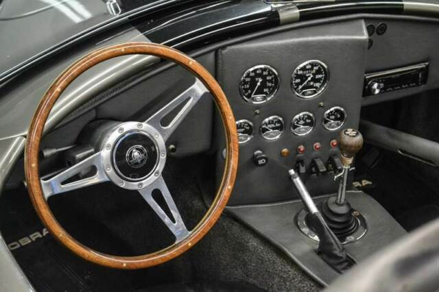 1965 Shelby Cobra ShelbyÂ cobraÂ replicaÂ builtÂ inÂ 2008 - photo 12