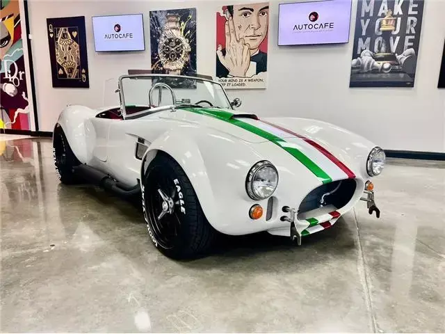1965 Shelby Cobra Replica, Eminent Pearl White with 100 Miles available now! 1965 Shelby Cobra Replica Backdraft RT4 GT