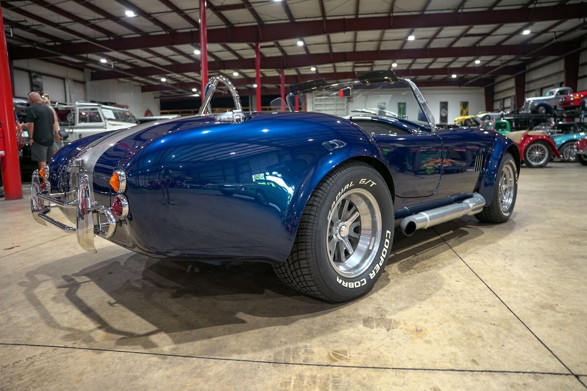 1965 Shelby Cobra Replica Superformance - photo 8