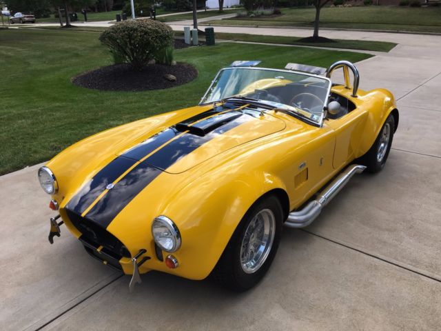 1965 Shelby Cobra Roadster - photo 3