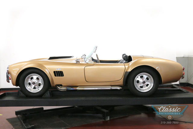 1965 Shelby Cobra Roadster - photo 3