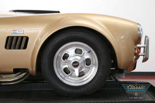 1965 Shelby Cobra Roadster - photo 8