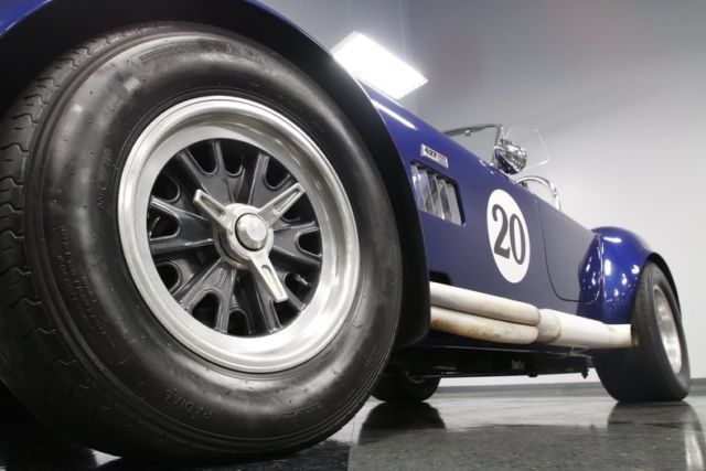 1965 Shelby Cobra Superformance - photo 10