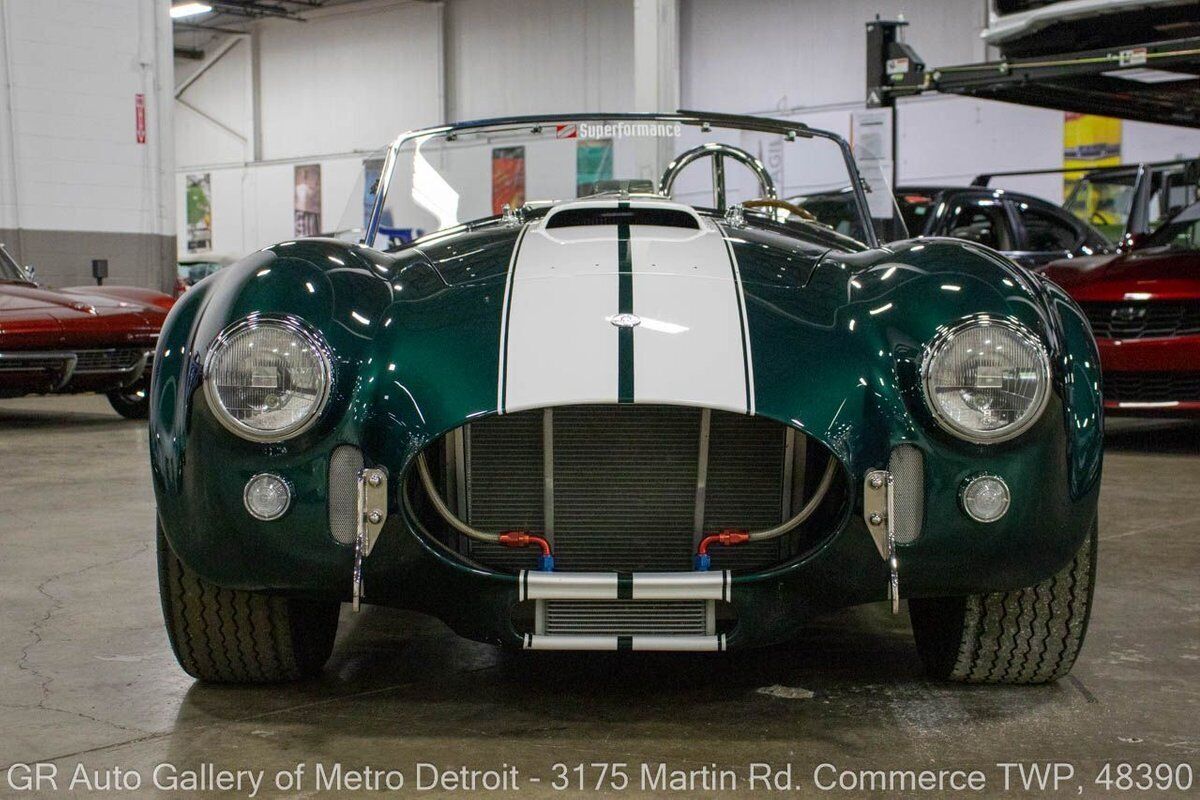 1965 Shelby Cobra Superformance - photo 10
