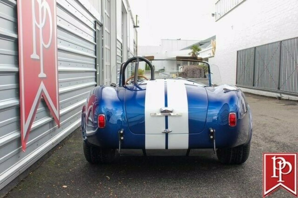 1965 Shelby Cobra Superformance Mk III - photo 4