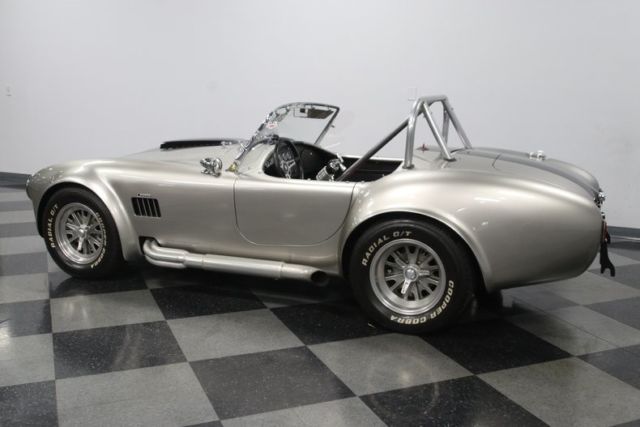 1965 Shelby Cobra Superformance - photo 9