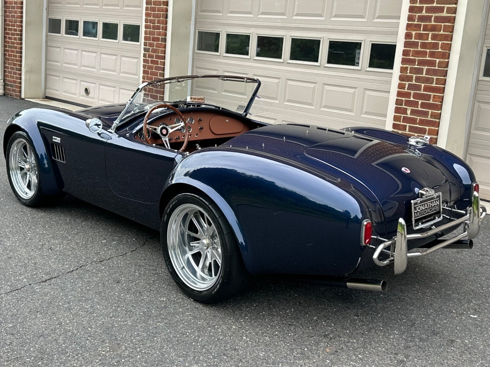 1965 Shelby Cobra Superformance Roadster - photo 8