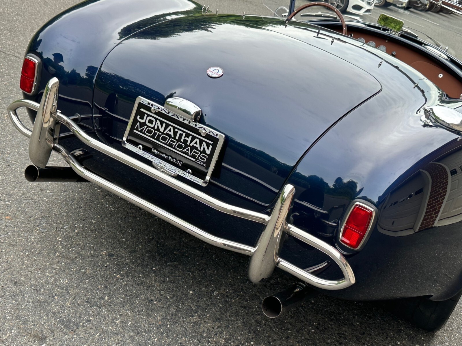 1965 Shelby Cobra Superformance Roadster - photo 9