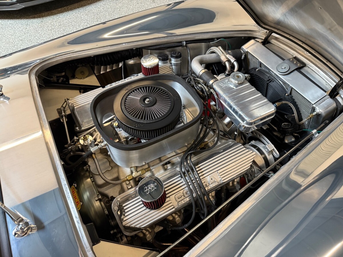 1965 Shelby Cobra - photo 13