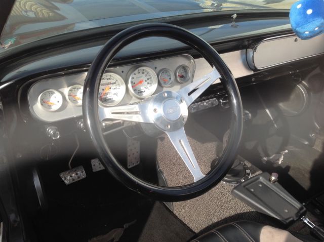 1965 Ford Mustang - photo 4