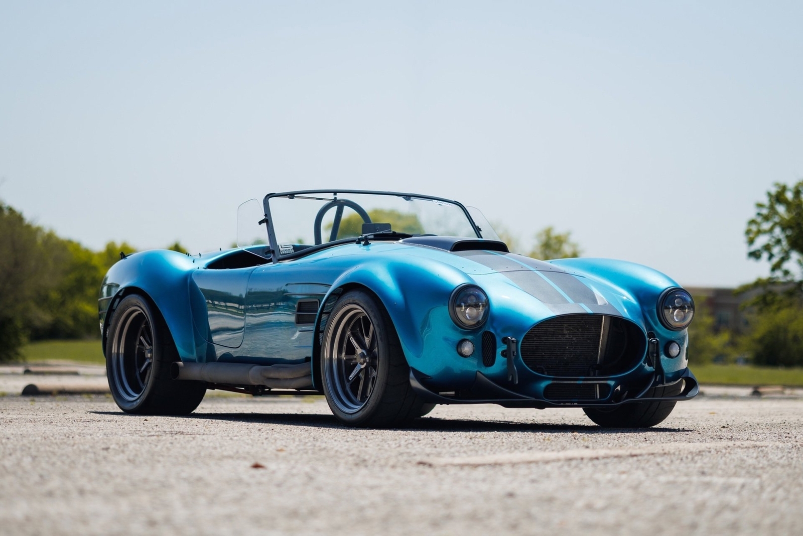 1965 Shelby Superformance Cobra MKIII-R - MASSIVE MSRP - photo 6