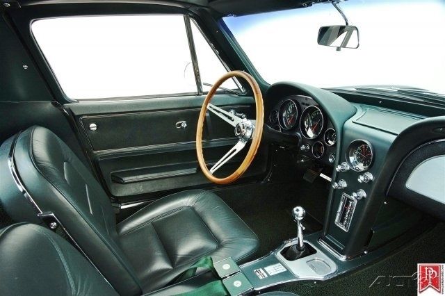 1965 Chevrolet Corvette Coupe - photo 9