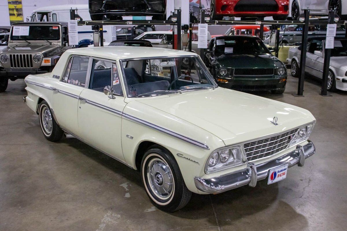 1965 Studebaker Cruiser - photo 7