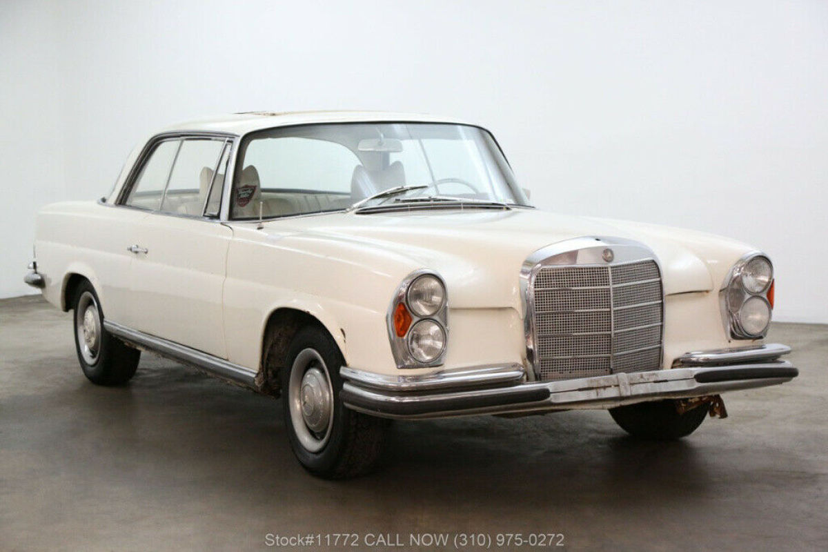 1965 Sunroof Coupe Used Automatic 1965 Mercedes-Benz 300-Series Sunroof Coupe