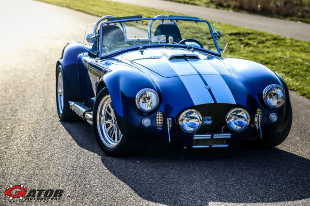 1965 SUPERFORMANCE COBRA 557 -BLUE / BLACK LEATHER-725HP & 784FT-LBS OF TORQUE 1965 Replica/Kit Makes Superformance