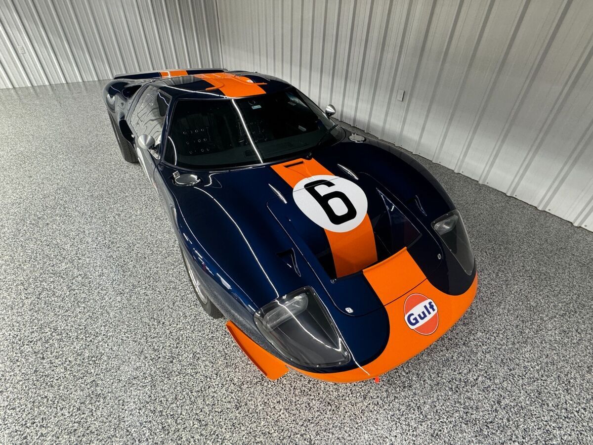 1965 Ford GT40 - photo 12