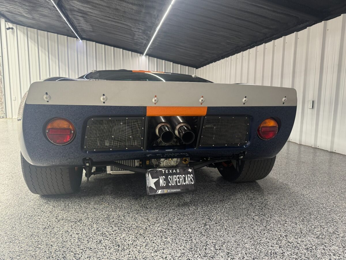 1965 Ford GT40 - photo 5