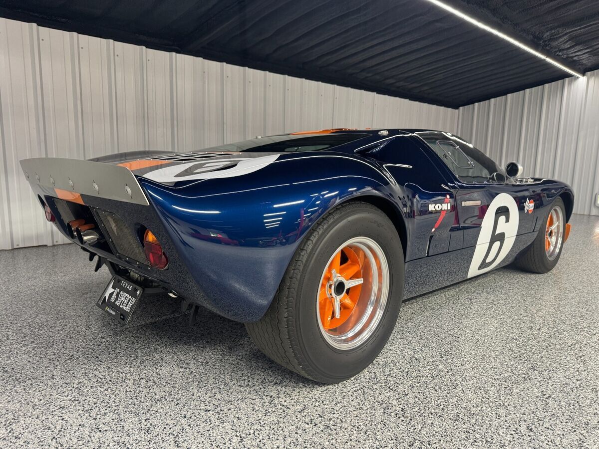1965 Ford GT40 - photo 8
