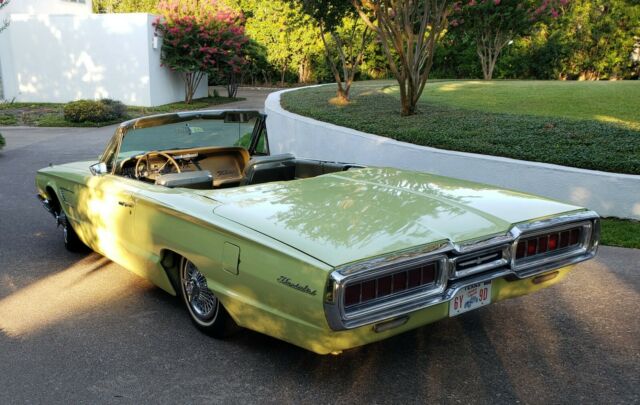 1965 Ford Thunderbird - photo 3
