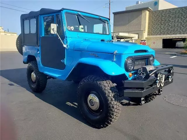 1965 Toyota Land Cruiser suv - photo 3
