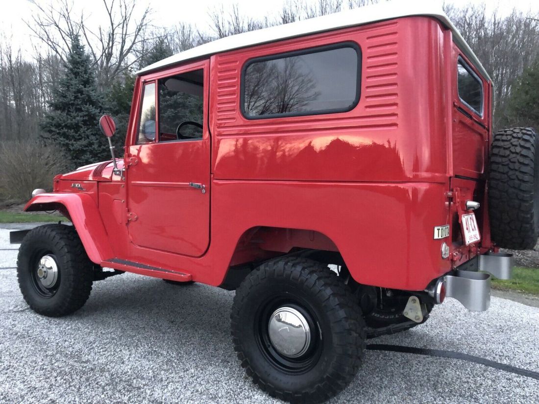 1965 Toyota Land Cruiser fj40 - photo 2