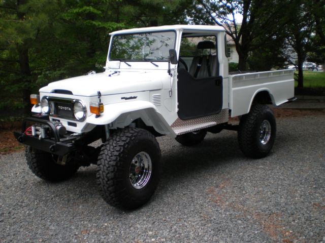 1965 Toyota Land Cruiser FJ45 - photo 3