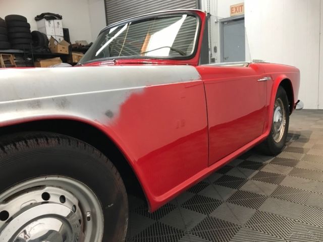 1965 Triumph TR4 Roadster - photo 10