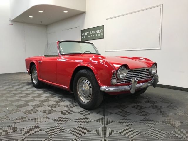 1965 Triumph TR4 Roadster - photo 3