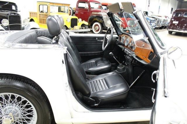 1965 Triumph TR4 -- - photo 12