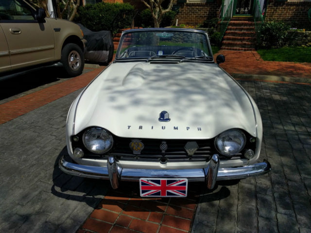 1965 Triumph TR4 - photo 10