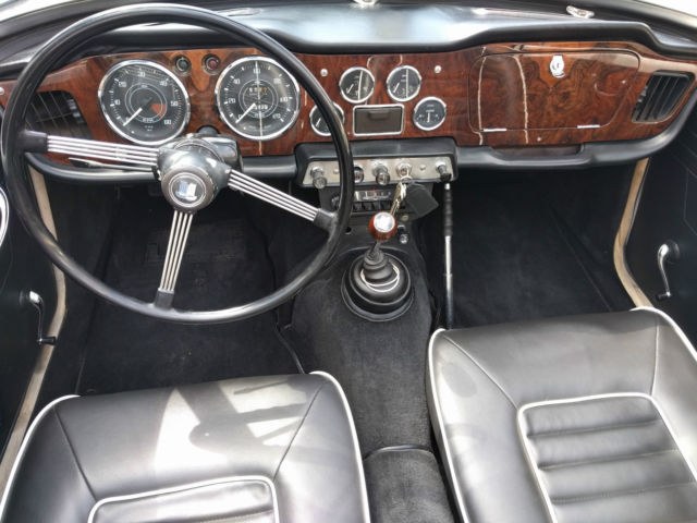 1965 Triumph TR4 - photo 3