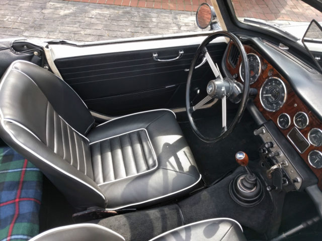1965 Triumph TR4 - photo 5