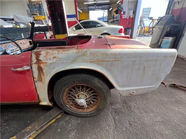 1965 Triumph tr4 - photo 5