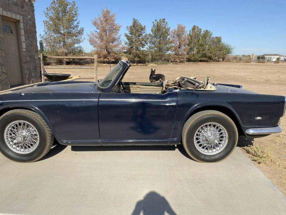 1965 Triumph TR4A - photo 4